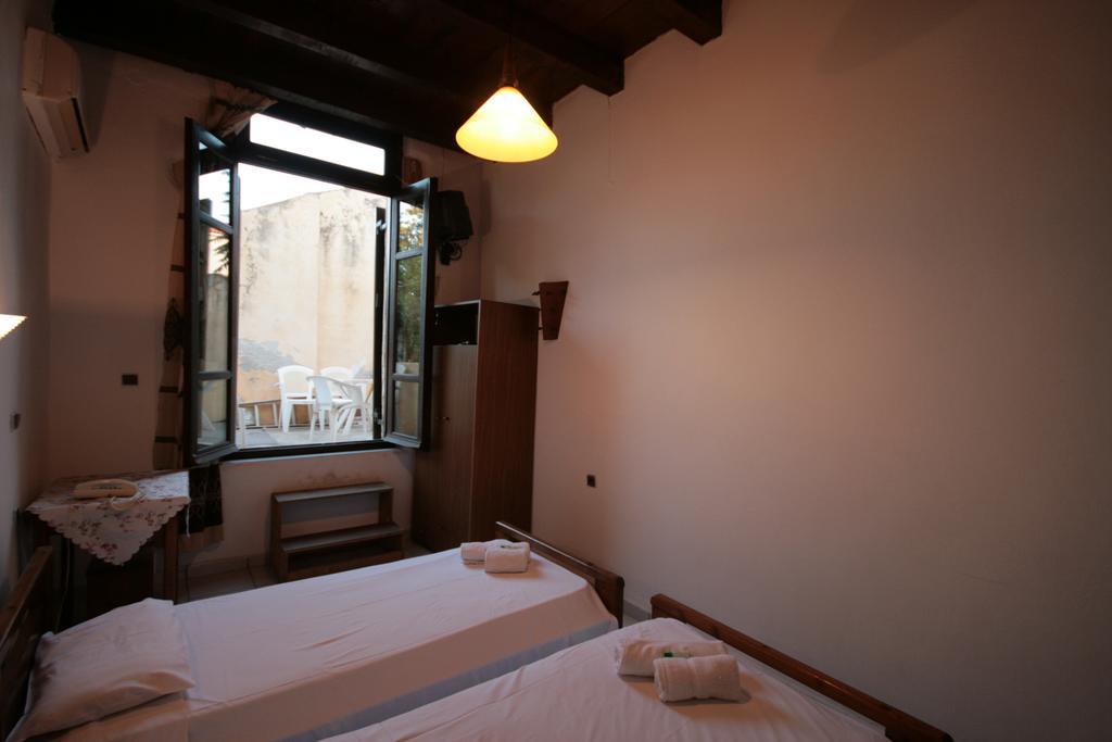 Chania Rooms Exterior foto